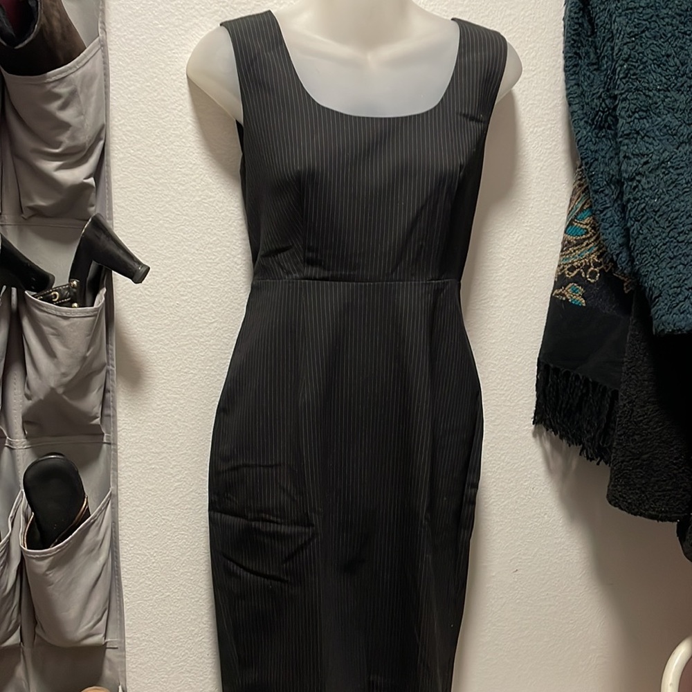 Express Design Studio Size 4 Like New No Tags - image 3